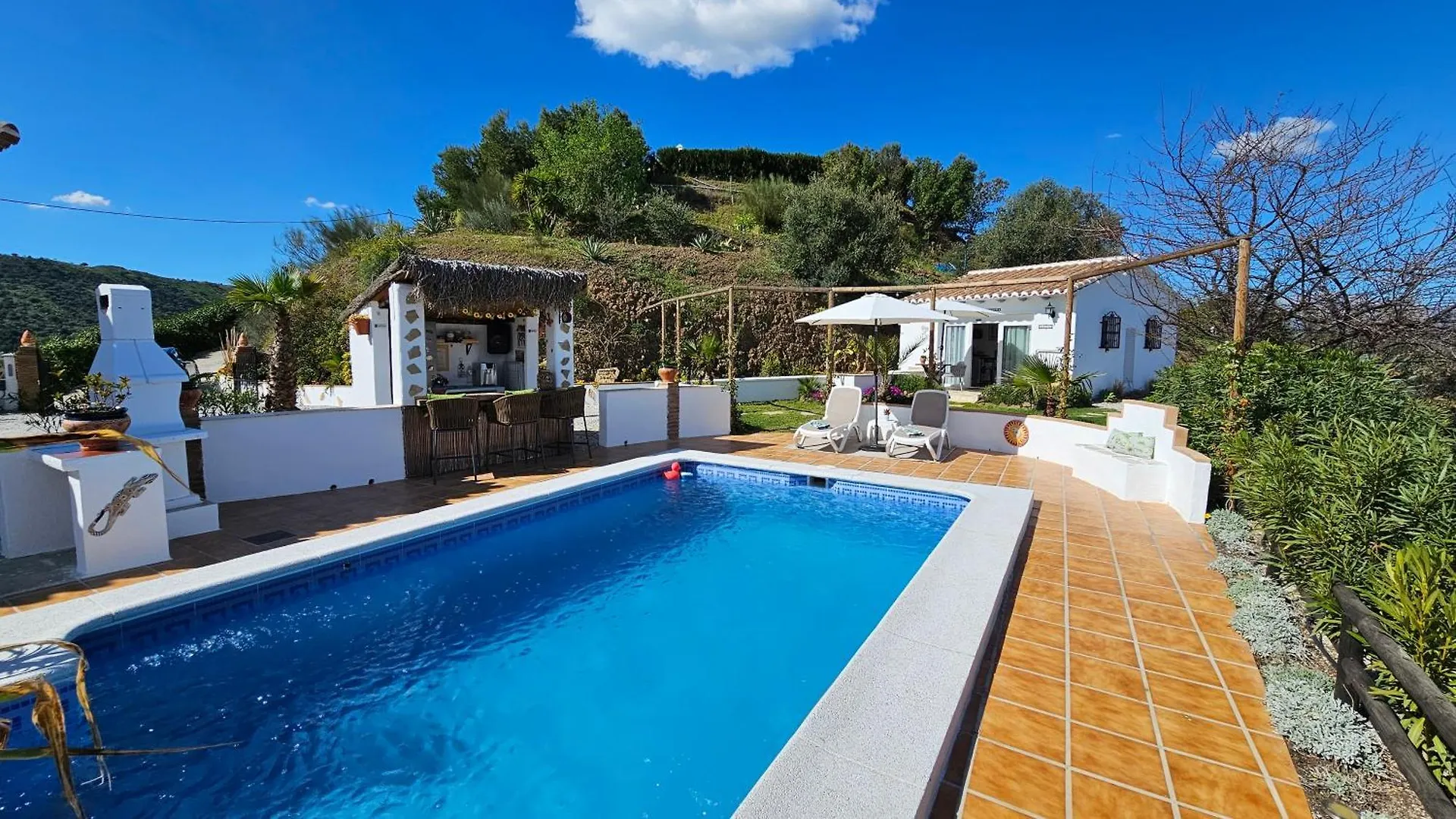 Casita Johanna Vinuela Spain